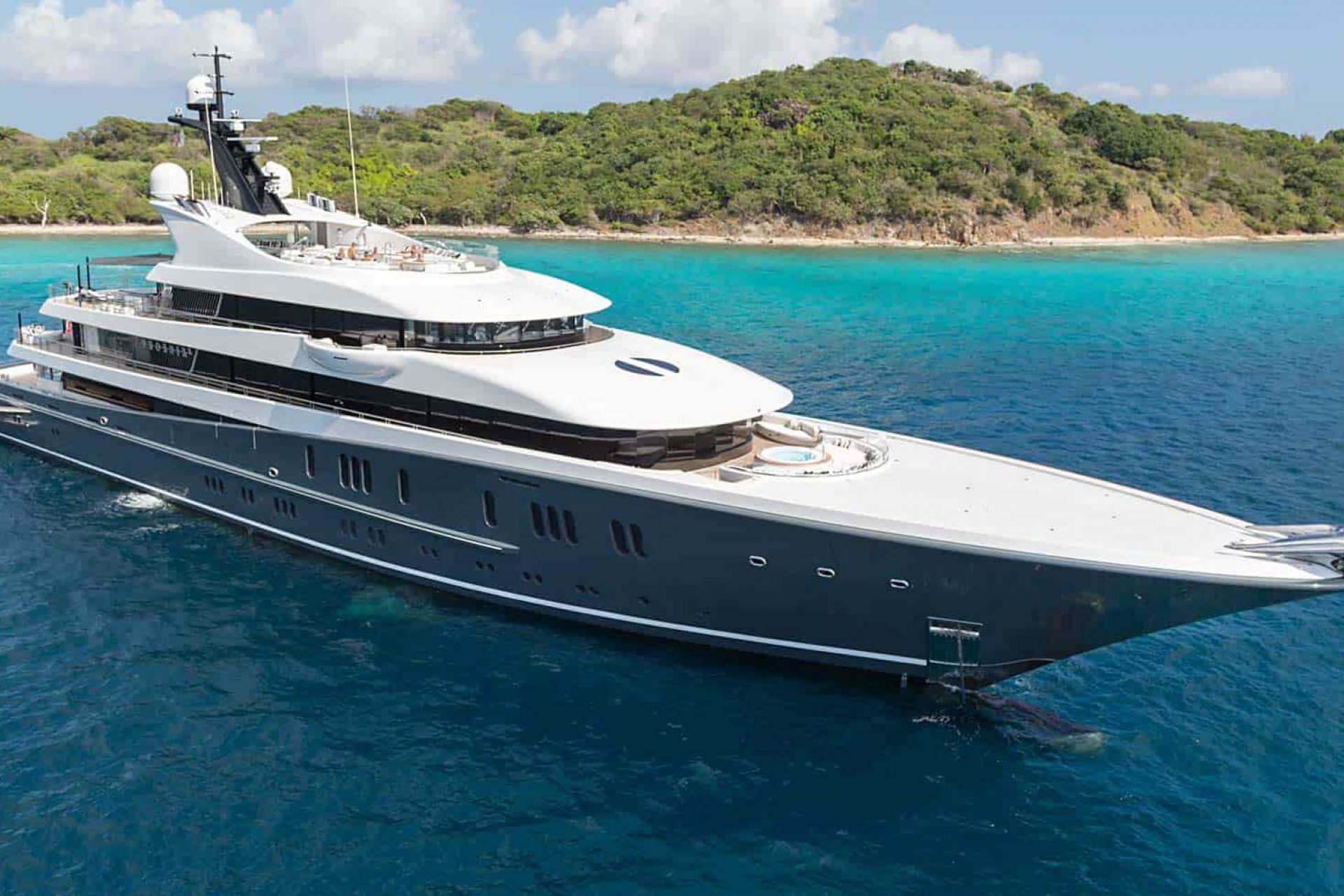 Click on this video to <br>see how we work with<br> our customers.